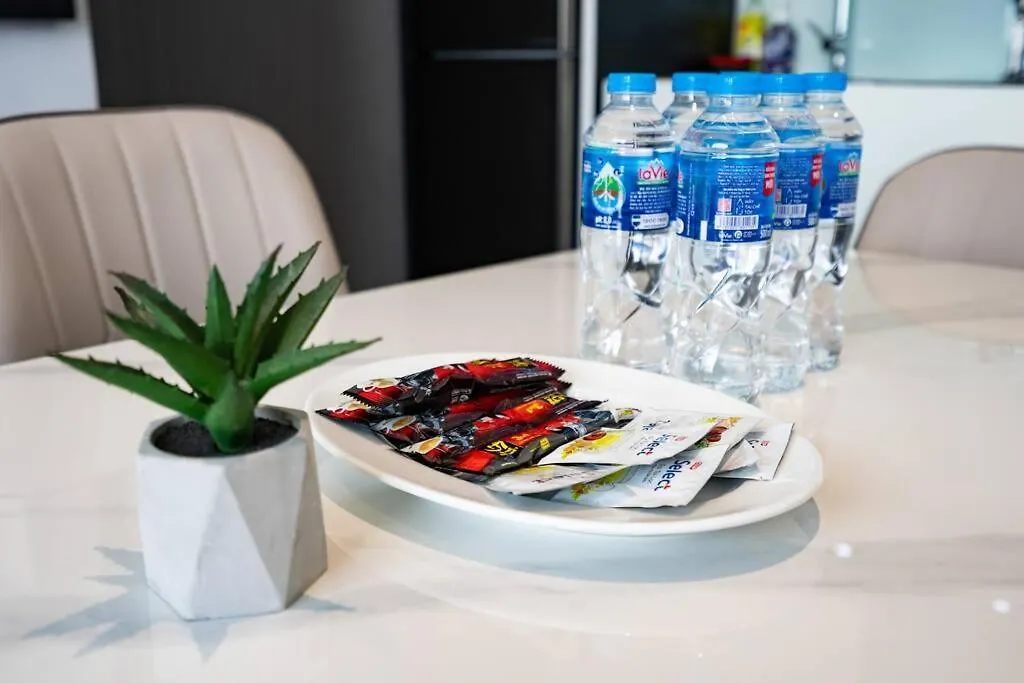 The Rixx Minimalism Apartment@ Ben Thanh/3Bedrooms Ho Chi Minh City Vietnam