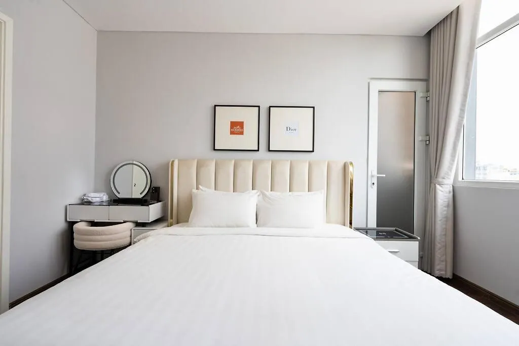 The Rixx Minimalism Apartment@ Ben Thanh/3Bedrooms Ho Chi Minh City 0*,